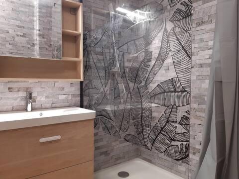 Appartement Cosy En Duplex Une Chambre 람발 외부 사진
